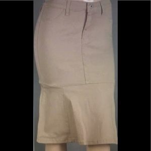 ‼️NWT Skirt‼️